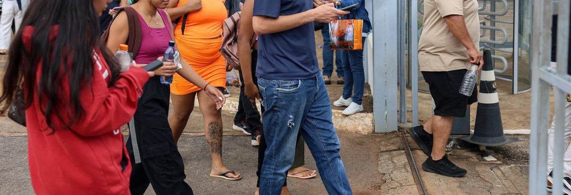 Falta um mês para o primeiro dia de provas do Enem 2025